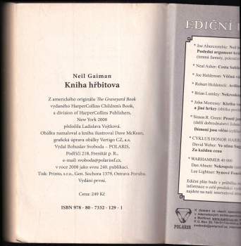Neil Gaiman: Kniha hřbitova