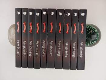 L. J Smith: Upíří deníky