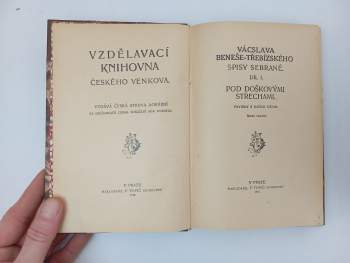 Václav Beneš-Třebízský: Pod doškovými střechami