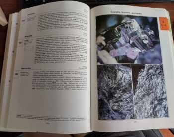 Rudolf Duda: La gran enciclopedia de los minerales - ŠPANĚLSKY