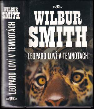 Leopard loví v temnotách