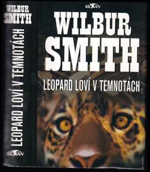 Leopard loví v temnotách
