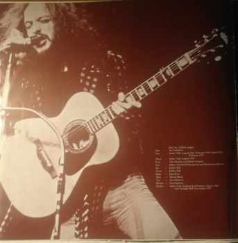 Jethro Tull: Living In The Past