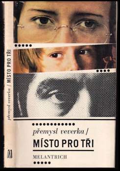 Místo pro tři