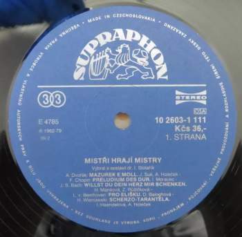 Various: Mistři Hrají Mistry