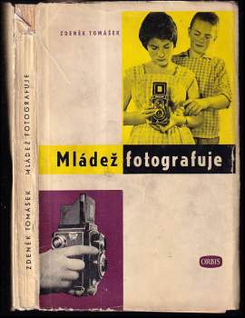 Mládež fotografuje