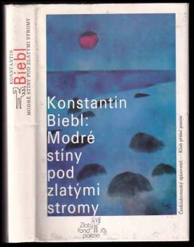 Modré stíny pod zlatými stromy