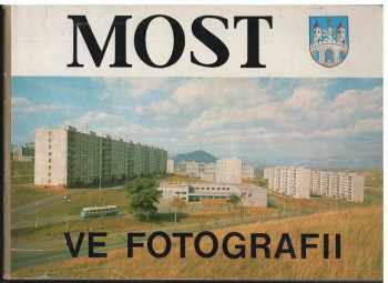 Most ve fotografii