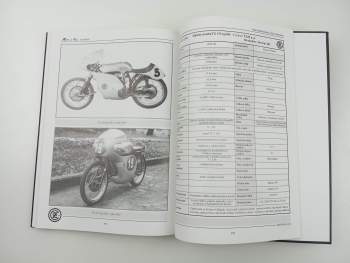 Miroslav Gomola: Motocykly ČZ, aneb, Strakonická historie