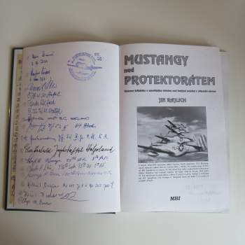 Jiří Rajlich: Mustangy nad protektorátem