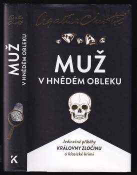 Muž v hnědém obleku