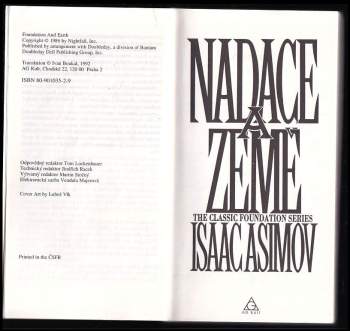 Isaac Asimov: Nadace a Země