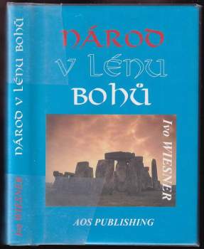 Národ v lénu bohů