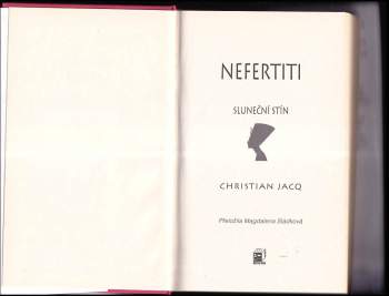 Nefertiti : sluneční stín