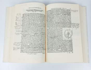Zdeněk Horský: Nicolai Copernici torinensis De revolutionibus orbium coelestium - libri VI. 1543 + Nicolai Copernici de revolutionbus orbium coelestium libri sex (editio Basileensis) cum commentariis manu scriptis Tychonis Brahe