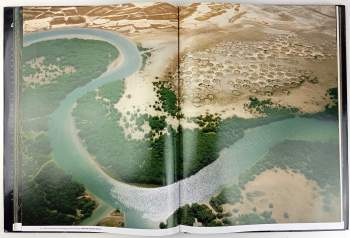 Robert B Haas: Očima bohů