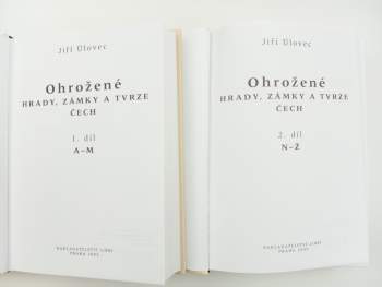 Jiří Úlovec: Ohrožené hrady, zámky a tvrze Čech