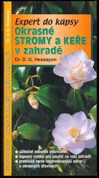 Okrasné stromy a keře v zahradě