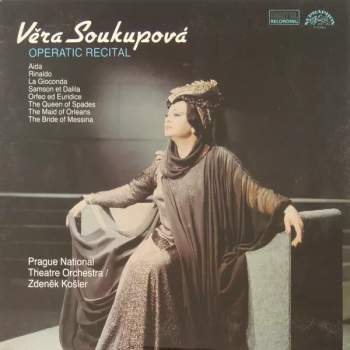 Věra Soukupová: Operatic recital