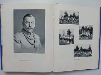 Památník IX. sletu všesokolského v Praze 1932
