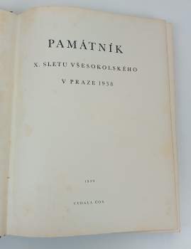 Rudolf Procházka: Památník X. sletu všesokolského v Praze 1938.