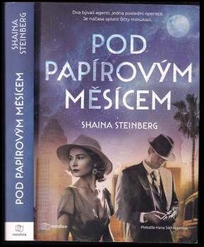 Pod papírovým měsícem