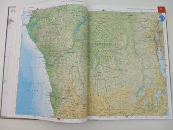 Podrobný a praktický atlas světa s aktuálními mapami