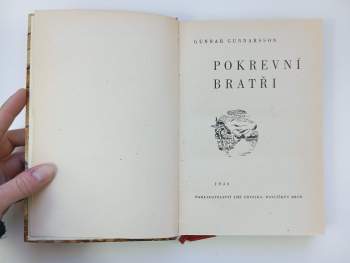 Gunnar Gunnarsson: Pokrevní bratři