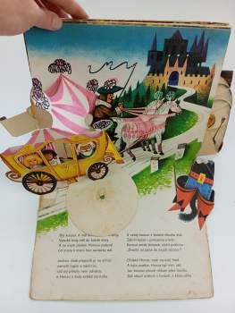 Kamil Bednář: Povídám, povídám pohádky