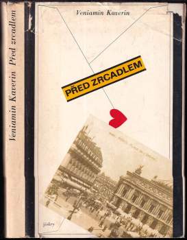 Před zrcadlem