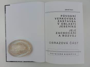 Pavel Hron: Původní venkovská zástavba v oblasti Jeseníků, její zachování a rozvoj