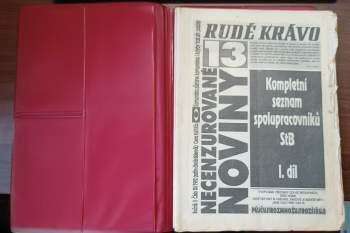 Rudé krávo 13 - 15 - necenzurované noviny - Kompletní seznam spolupracovníků StB I.- III. díl