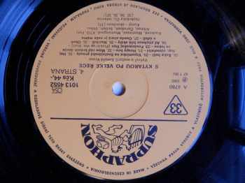 Various: S Kytarou Po Velké Řece