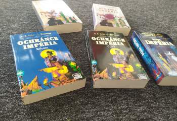 Raymond E Feist: Sága o Impériu 1 - 5 - KOMPLETNÍ SÉRIE - Dcera Impéria + Ochránce Impéria - Otrok + Ochránce Impéria - Milenec + Správce Impéria - Vrah + Správce Impéria - Císař