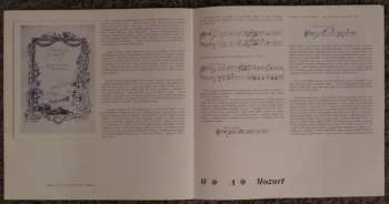 Wolfgang Amadeus Mozart: Serenády A Divertimenta Pro Dechové Nástroje (2xLP + BOX + BOOKLET)