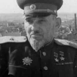 Sidor Artemovič Kovpak