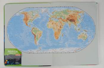 Martin Hanus: Školní atlas dnešního světa