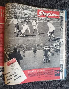 Oldřich Žurman: Stadion ročník 8. č.  24 - 52 + ročník 9. č.  1 - 52 + ročník 10. č. 1 - 24