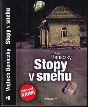 Stopy v snehu