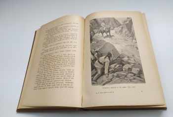 Karl May: Supové Mexika - Svazek 1 - 3 - Trampem v Sonoře + Vinnetou mezi Beduiny + Satan a Jidáš - TOP STAV