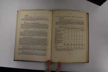 Světové finance - Informační čtrnáctideník : 15 svazků Komplet ročníky 1967, 1968, 1969 + 9 čísel z 1970