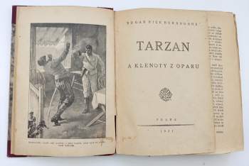 Edgar Rice Burroughs: Tarzan a klenoty z oparu