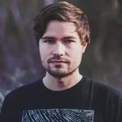 C418