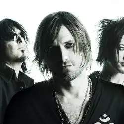 Sixx:A.M.