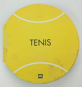 Tenis
