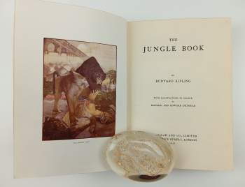 Rudyard Kipling: The Jungle Book - With Illustrations in Colour by Maurice and Edward Detmold