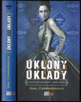 Úklony a úklady