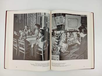 ... und der Zukunft zugewandt - Der wirtschaftliche Aufstieg der DDR