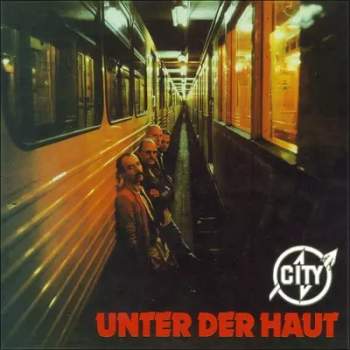 City: Unter Der Haut