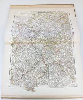 Albert Scobel: Velhagen & Klasings Neuer Volks- und Familien-Atlas in 102 Kartenseiten.